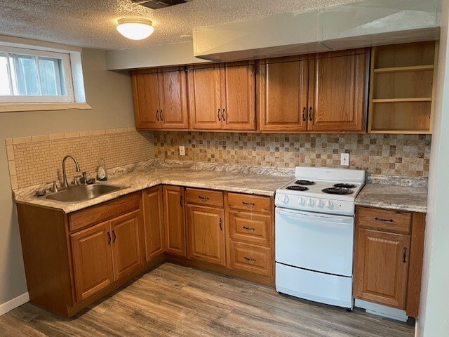 Photo - 301 E 6th St Unit Downstairs Apartment #2