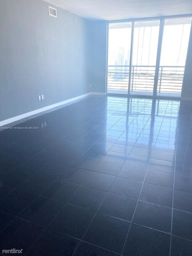 Photo - 2 br, 2 bath Condo - 335 S Biscayne Blvd A... Unit Apt 4200
