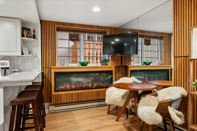 Photo - 711 S Galena St Unidad ID1339911P