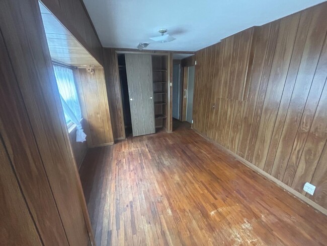 Photo - 1301 E 9th Ave