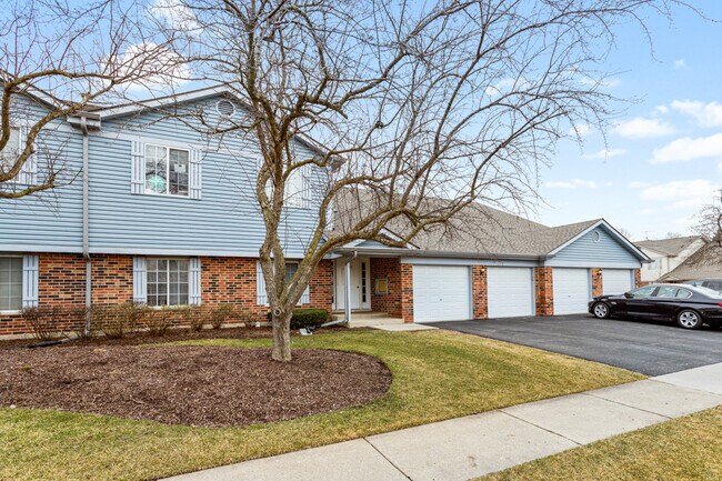 Photo - 1665 Commodore Ct Unit 7