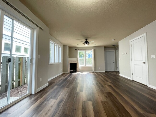 Photo - Lovely St Johns Home with Attached Garage, Outdoor Space, Washer/Dryer In Unit