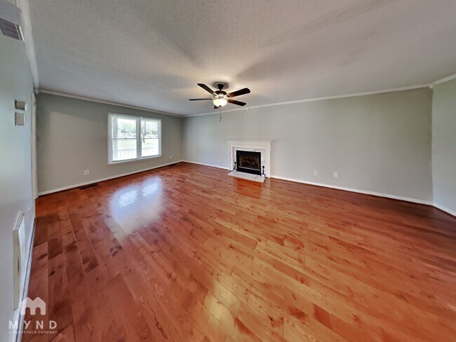 Photo - 613 Jordan Ridge Ln