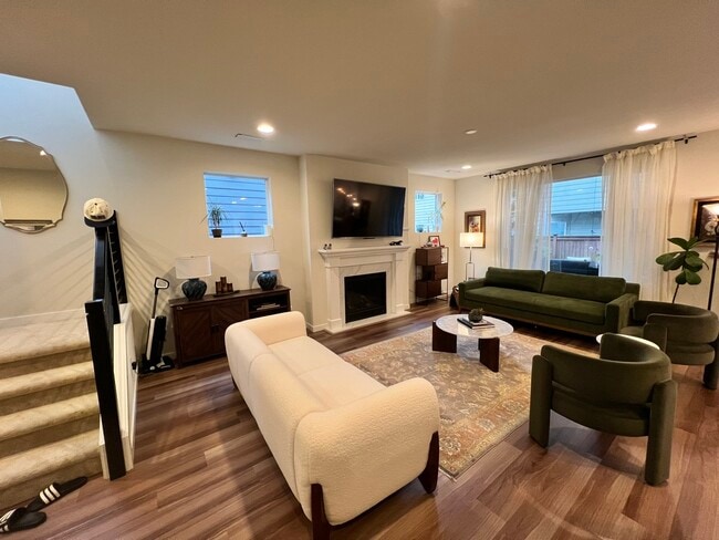 Photo - 1128 133rd Pl SW
