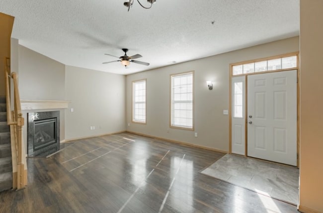 Photo - 1244 Chateau Ave