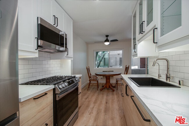 Photo - 3637 Glendon Ave Unidad 104