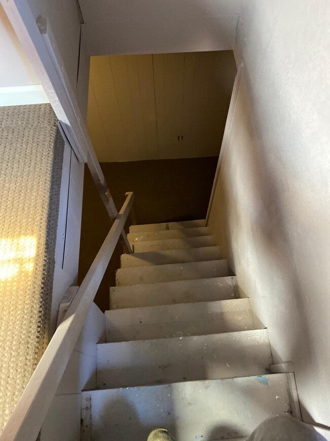 Photo - 2718 Highlawn Ave