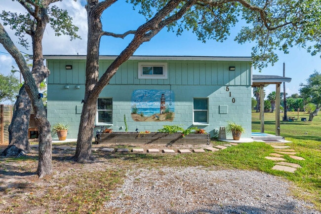 Photo - 510 E King St Unit ID1337484P