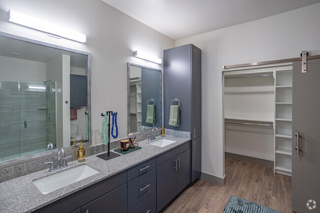 2BR, 2BA - 1159SF