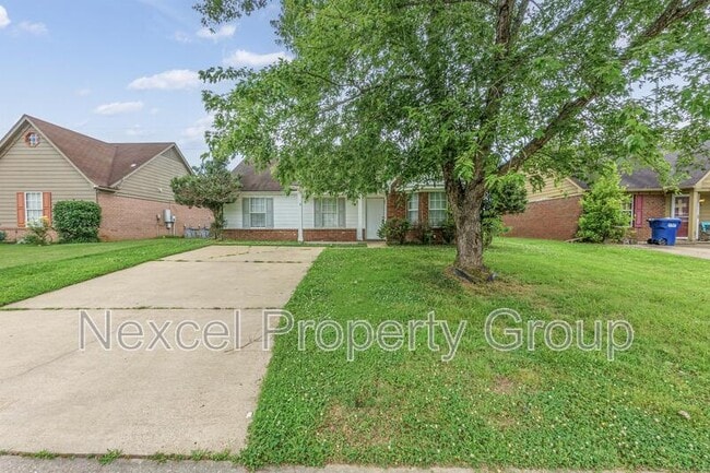 Building Photo - 2961 Churchwell Dr Rental