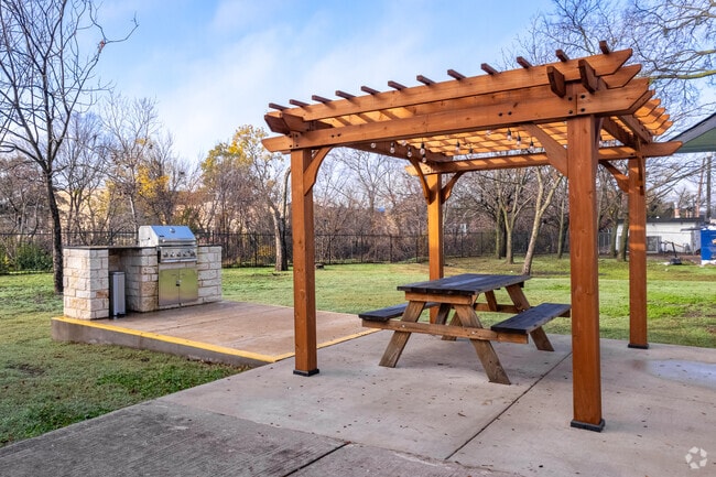 Outdoor Grilling Area
