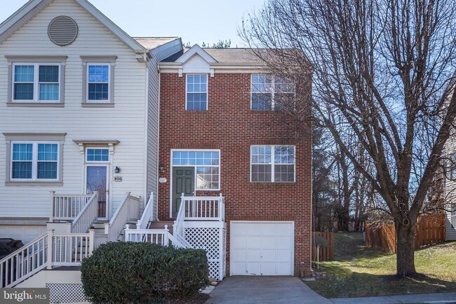 Photo - 408 McDaniel Dr Townhome