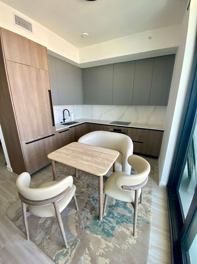 580 72nd St Unit SI ID1263805P
