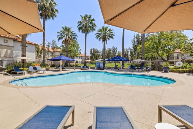 Mission Grove Park apartments — community photo