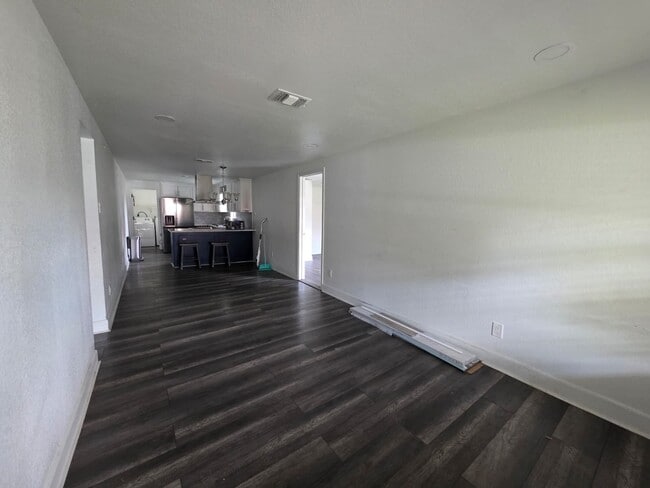 Photo - 10015 Porto Rico Rd