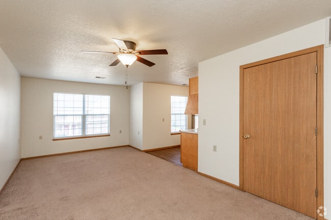 2BR, 2BA - Living Room