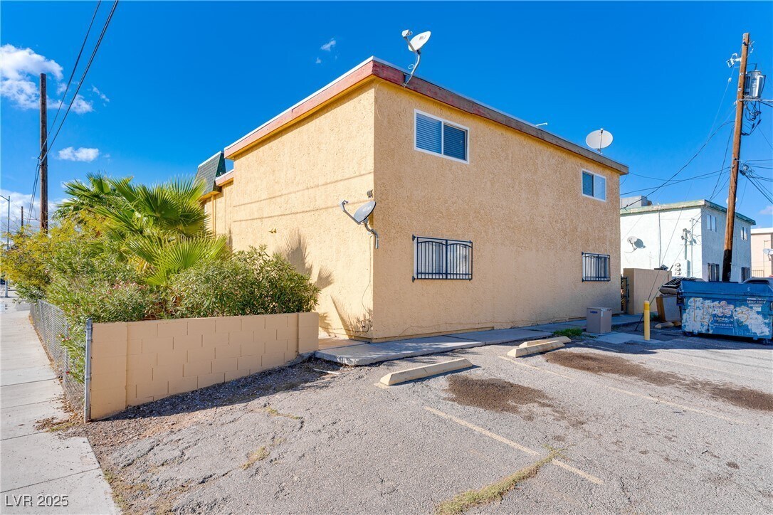 Photo - 1901 Goodwill St