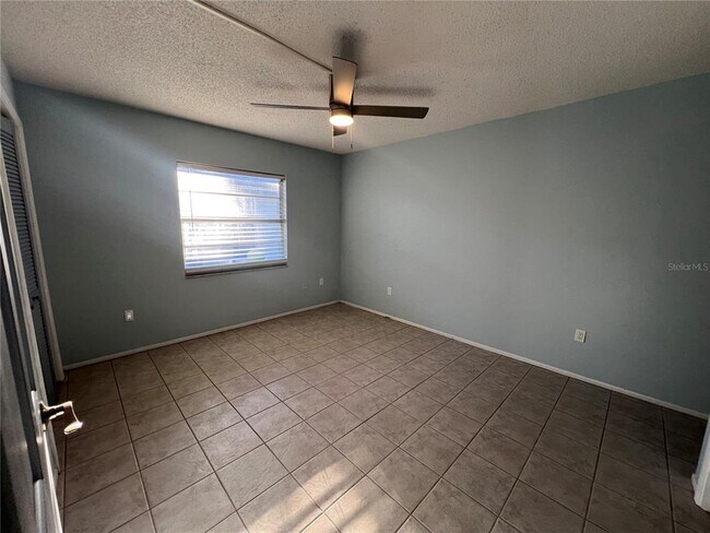 810 Kings Ct Unit D
