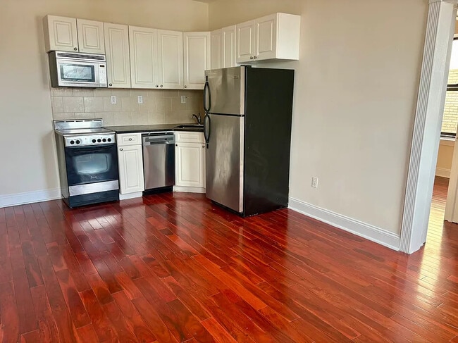 Photo - 2087 Amsterdam Ave Unit 2C