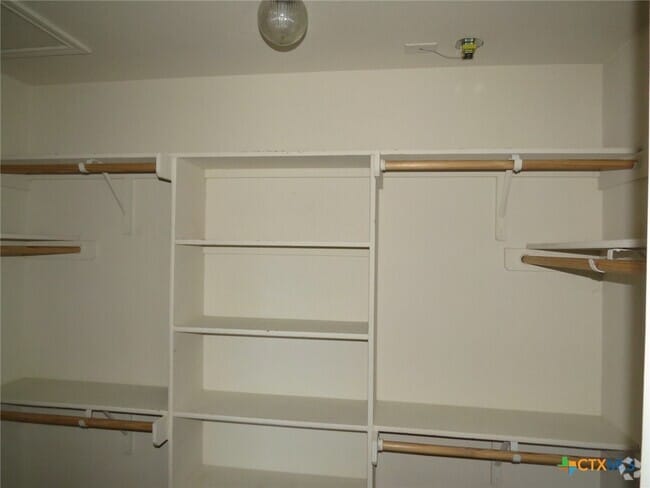 Building Photo - 5100 Lions Gate Ln Rental