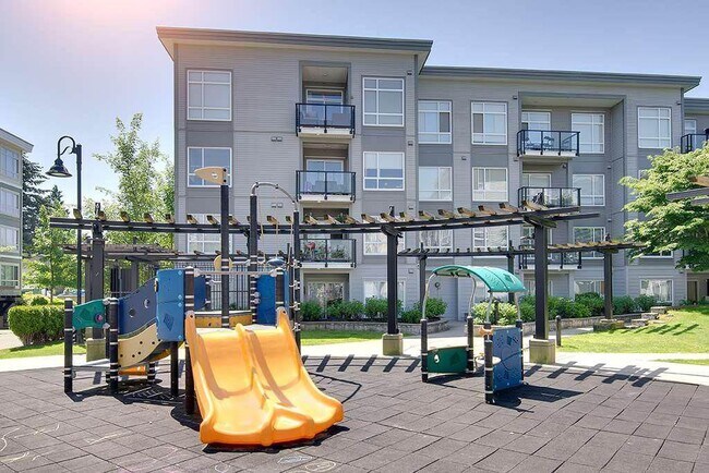 Photo - 13768 108 Av Unit Quattro 3