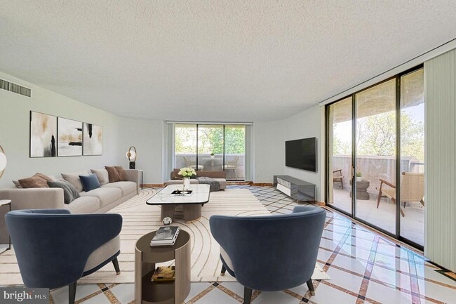 Photo - 1101 S Arlington Ridge Rd Unit 216