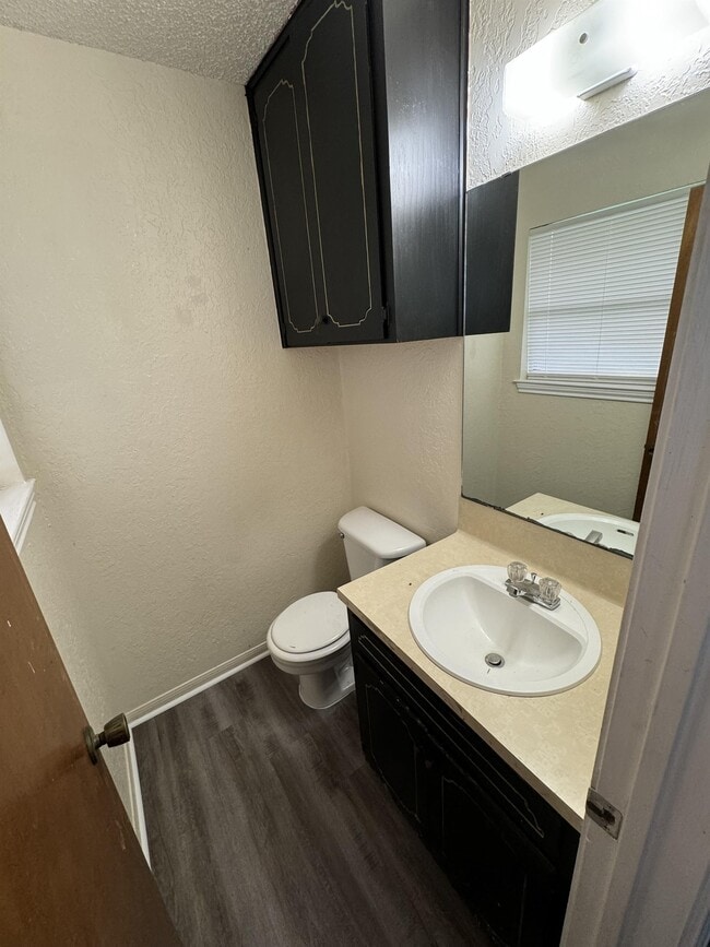 Photo - 1707 Sunset St