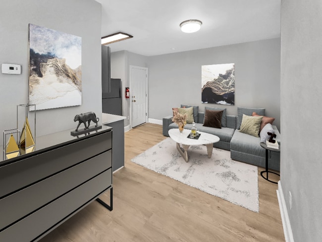 1101 N 41st St Unit 2R
