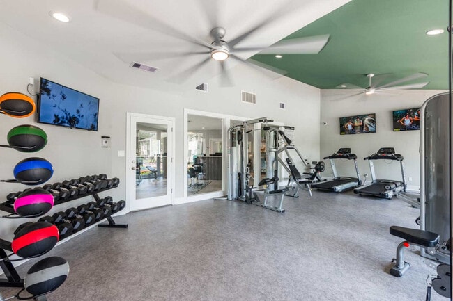 Photo - The Landing at Westchase