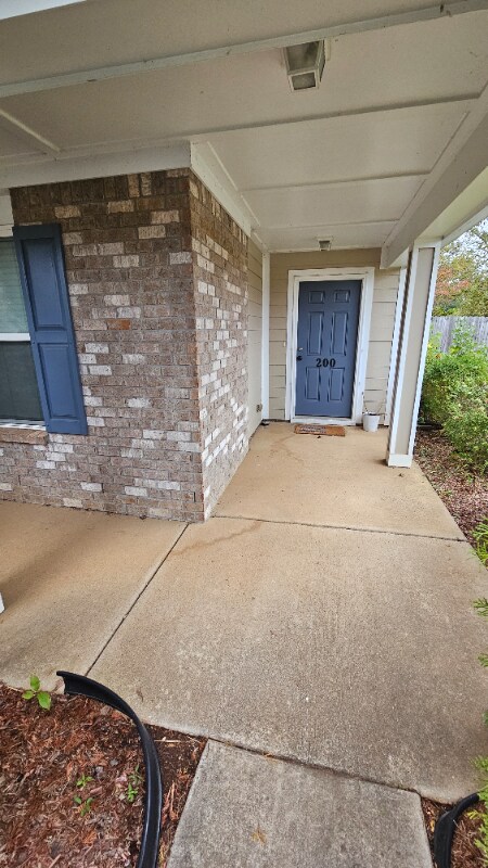 Photo - 200 Grantham Cir