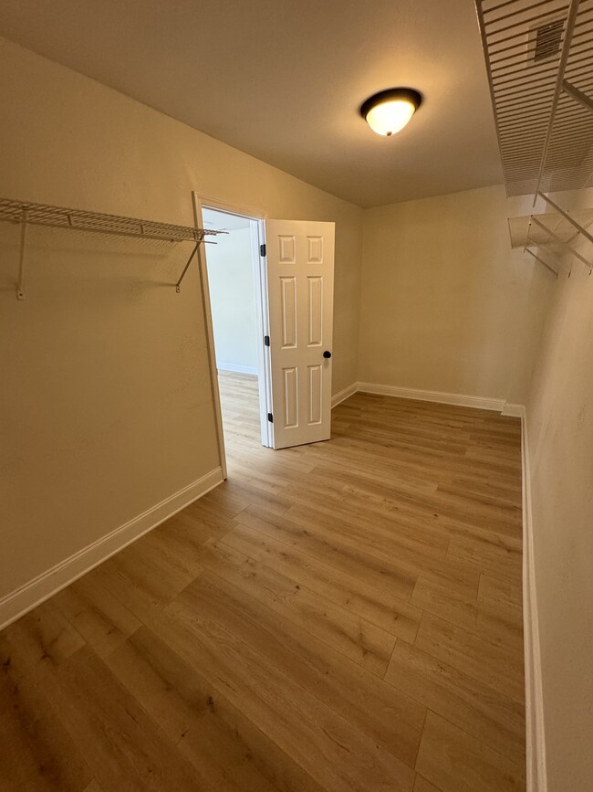 Photo - 49 Bayshore Dr Apartments Unit A