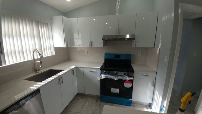 Photo - 2239 Polk St Casa