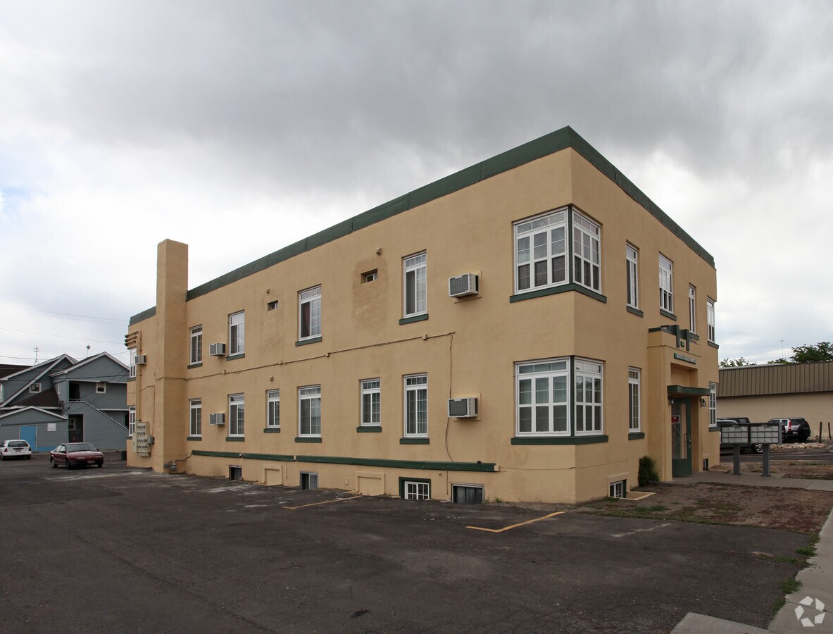 Photo - State Apartments