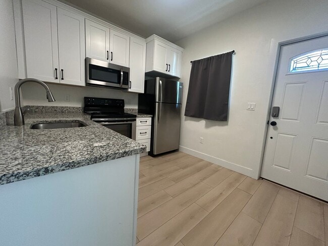 Building Photo - 343 E Coatsville Ave Unit 2