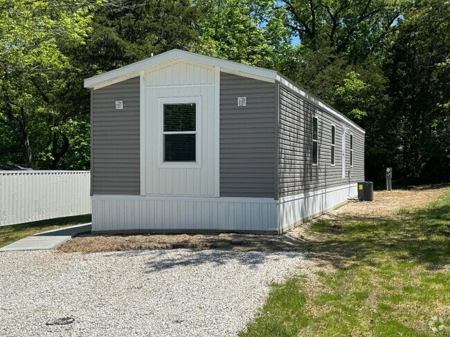 Building Photo - 28 Fox Haven Dr Rental