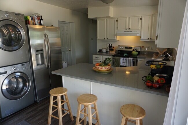 Photo - McCormick Way House