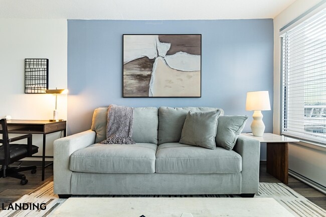 Building Photo - 50 Morgan St N