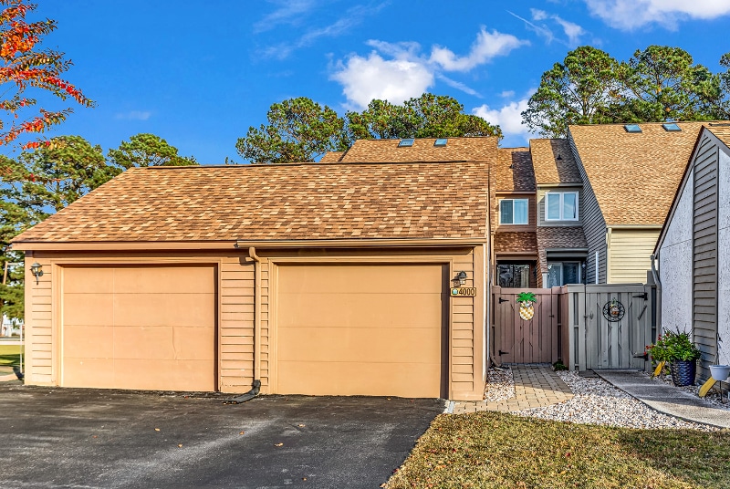 Photo - 4000 Fairway Lakes Dr