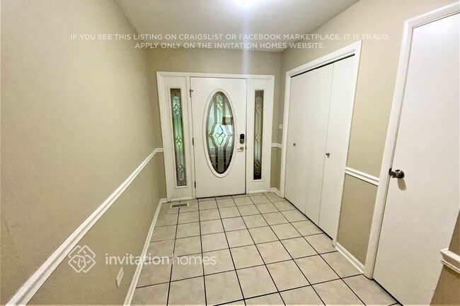 Photo - 1516 Churchill Rd