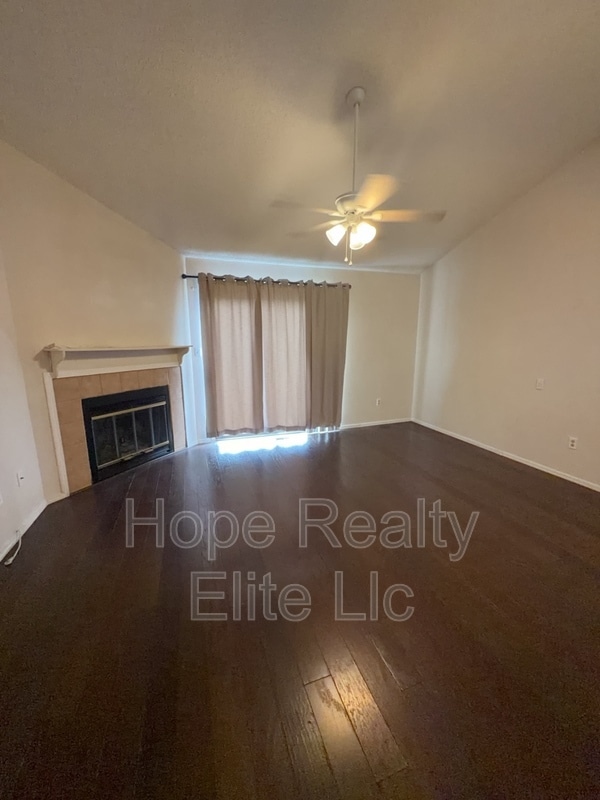 Photo - 4537 Lamplighter Cir