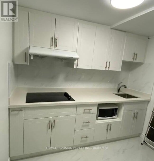 Photo - 179 Angus Dr