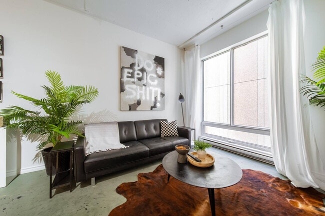 Photo - 10024 Jasper Ave Unit SI ID1308608P