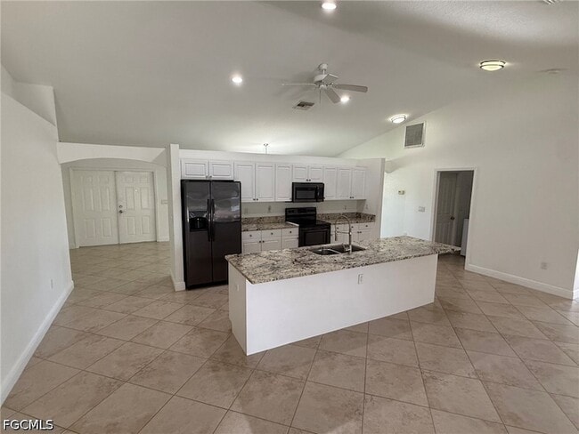 1306 SW 35th Terrace