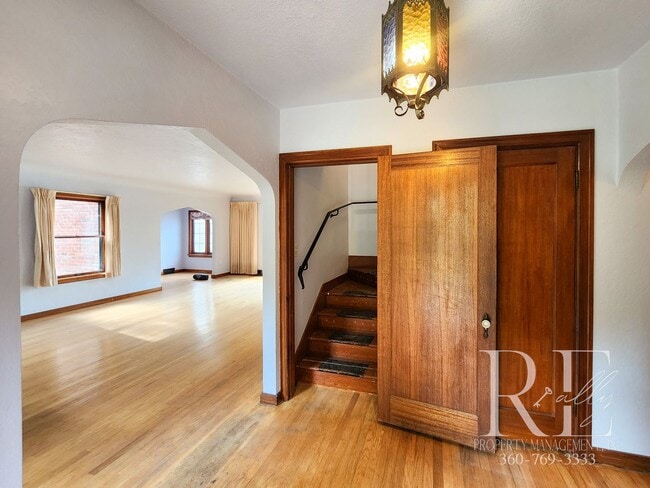 Photo - Waterfront Tudor on 2+ Acres | Private, Vi...