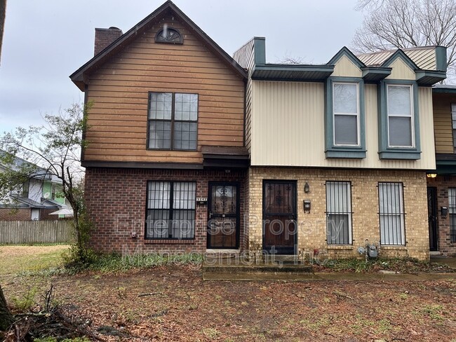 Photo - 3242 Southern Ave Townhome