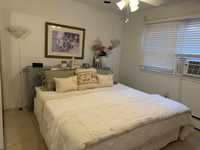 Photo - 9506 Ventnor Ave Unit 12