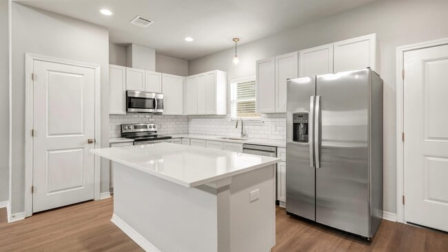 Photo - 1415 Scott St
