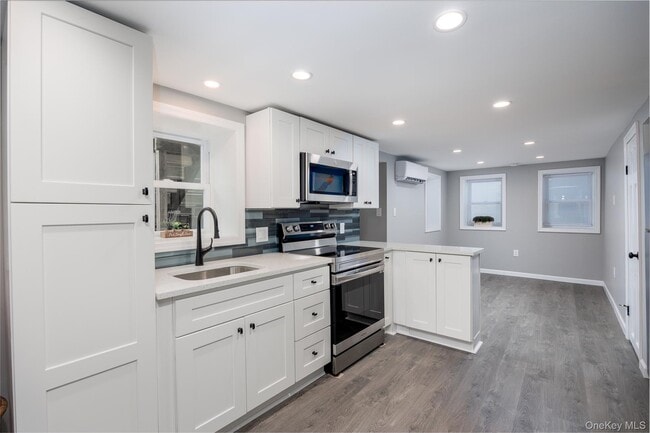 Photo - 108 Ralph Ave Unidad #Lower