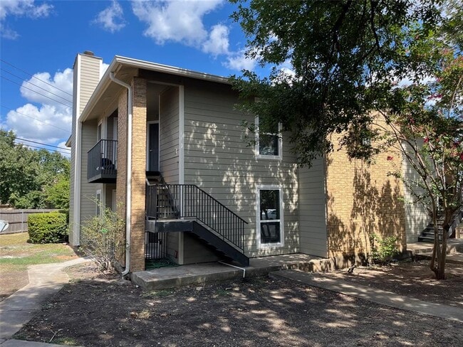 Building Photo - 10616 Mellow Meadow Dr Unit 31A Rental