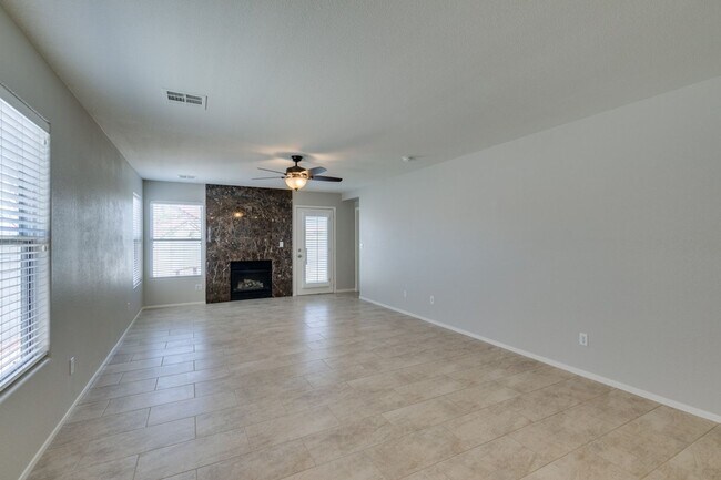 Photo - 2 bedroom + Den- Upgraded Flooring ready for immediate move in
